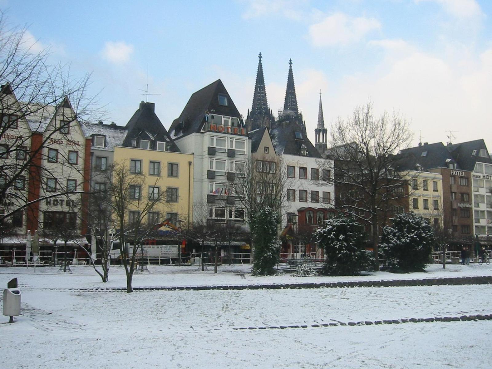 Hotel Römerhafen Köln Exterior foto
